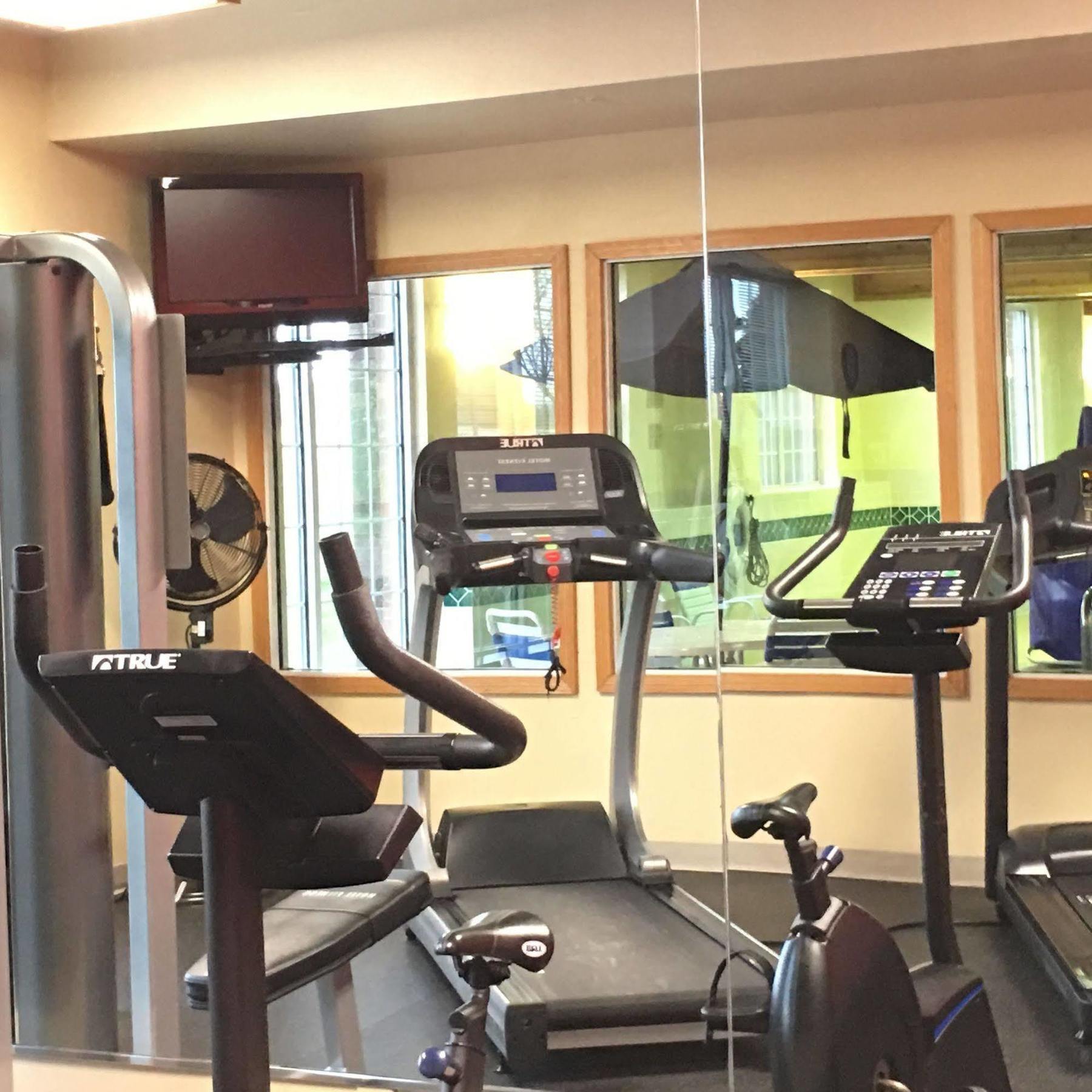 Country Inn & Suites By Radisson Kenosha - Pleasant Prairie Eksteriør billede